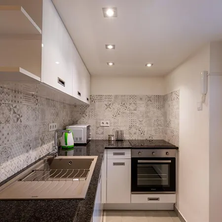 B21 Bajcsy 부다페스트