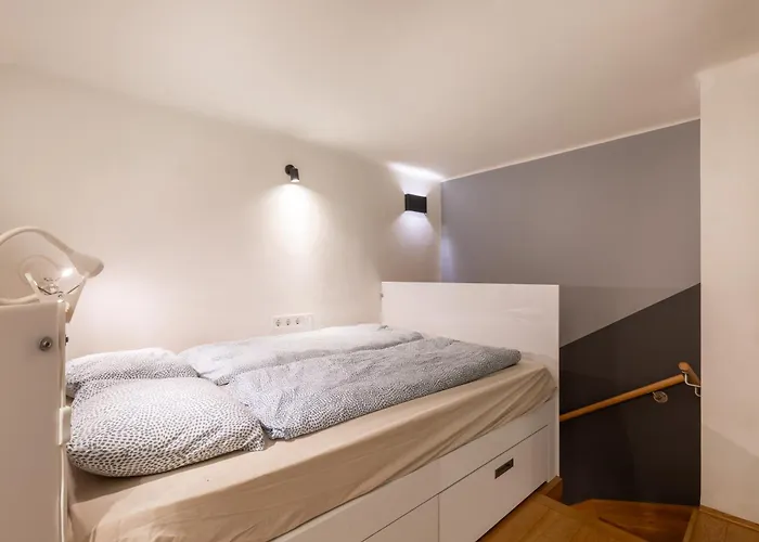 B21 Bajcsy Daire Budapeşte